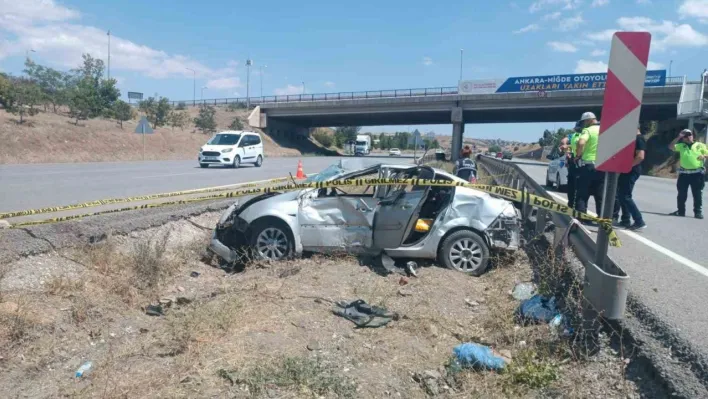 Otomobil takla attı, aynı aileden 1 kişi öldü, 3 kişi yaralandı