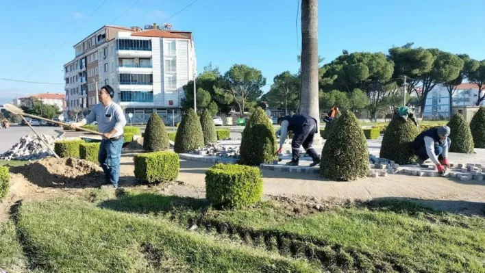 Park Bahçeler çalışıyor, Burhaniye güzelleşiyor