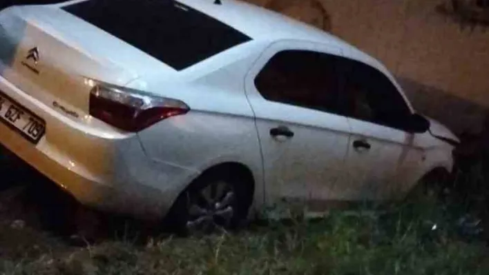 Pendik'te navigasyonun gösterdiği ara yola giren araç boşluğa düştü: 1 yaralı