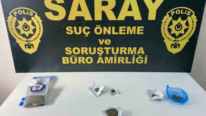 Polis ekipleri uyuşturucuya geçit vermedi