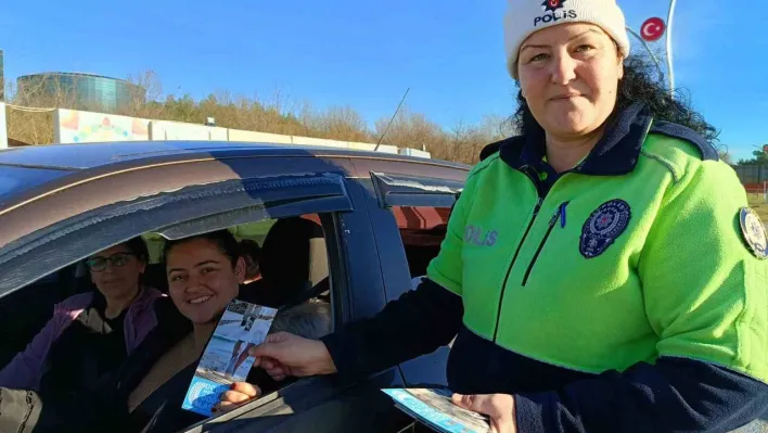 Polis ekiplerinden sürücülere kurallara uyum uyarısı