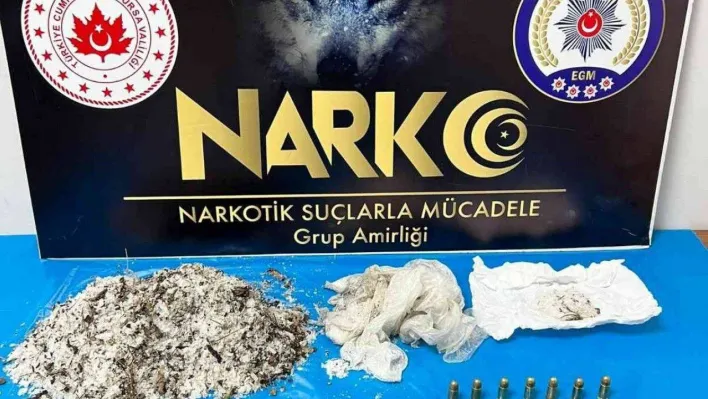 Polisten kaçan otomobilde uyuşturucu çıktı