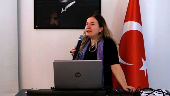 Prematüre bebeklerde 'altın saat' hayat kurtarıyor