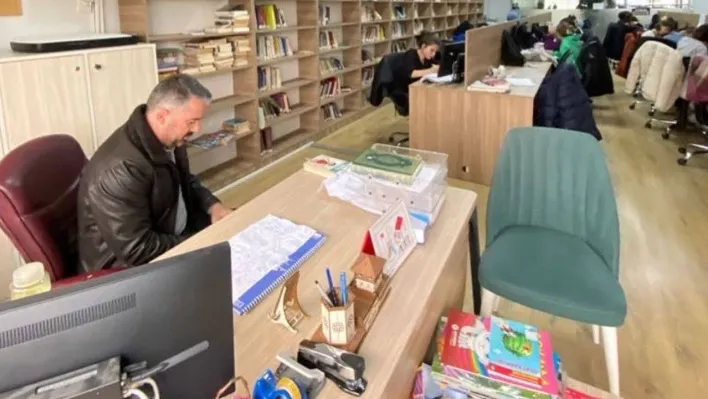 Pursaklar Belediye Başkanı Çetin, millet kıraathanelerini ziyaret etti