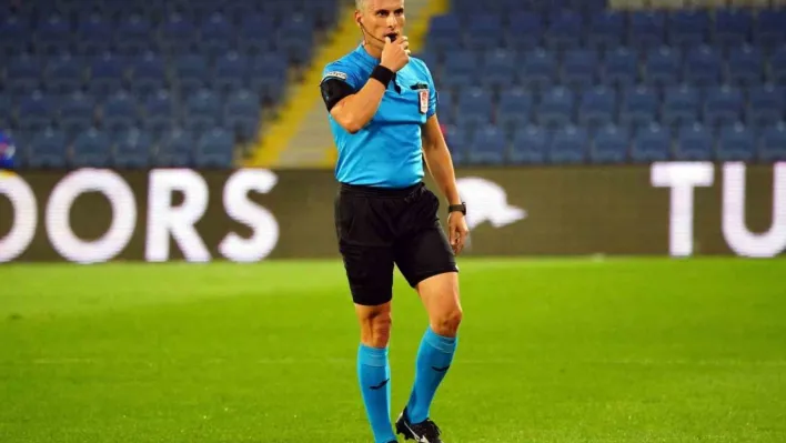 Rams Başakşehir - Galatasaray maçının VAR'ı Sarper Barış Saka oldu