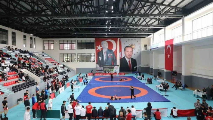 Recep Tayyip Erdoğan Spor Kompleksi kapılarını açtı