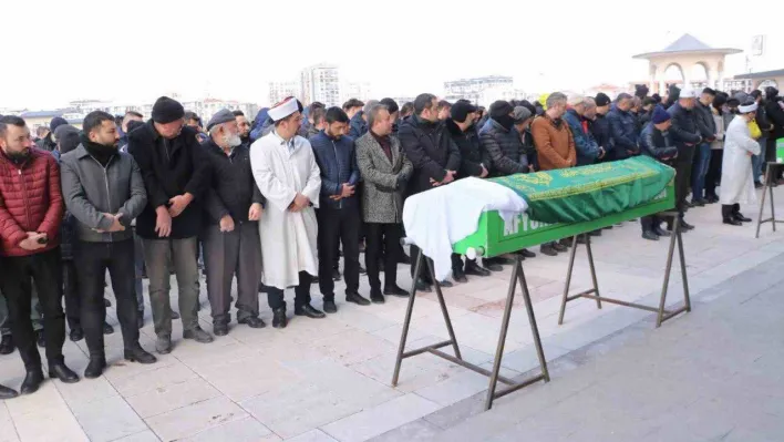 Resul Gün son yolculuğuna uğurlandı