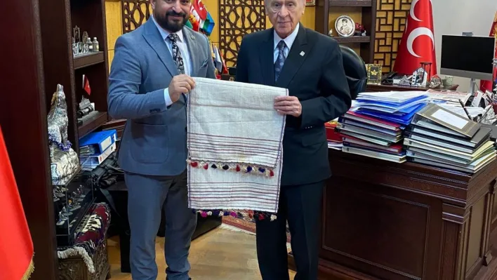 Roman toplumu projelerini Devlet Bahçeli'yle anlattılar