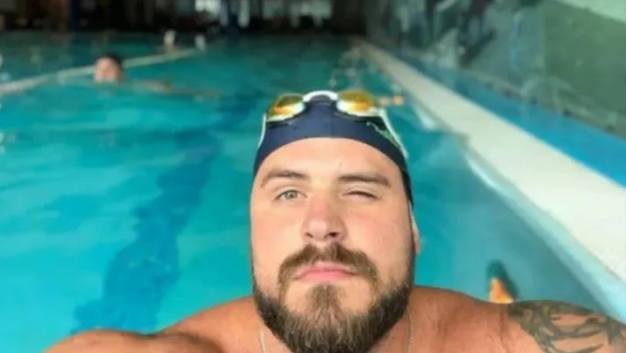 Rus yüzücü İstanbul Boğazı'nda yapılan yüzme yarışında kayboldu