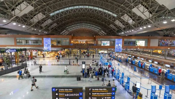 Sabiha Gökçen Havalimanı'nda 7 rekor birden kırıldı