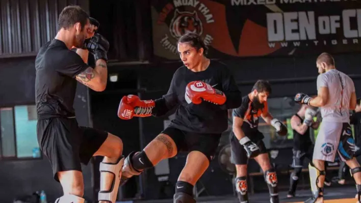 Sabriye Şengül, Amerika'da MMA maçına çıkacak