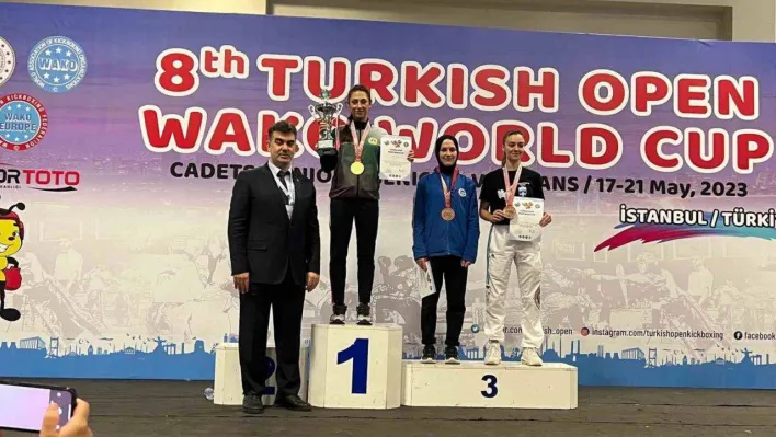 Sakarya Büyükşehirli sporcudan dünya şampiyonasında büyük başarı