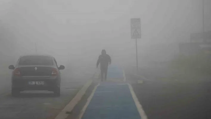 Sakarya'da sis etkili oluyor