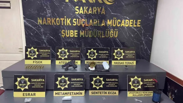 Sakarya'da uyuşturucu operasyonu: 3 gözaltı