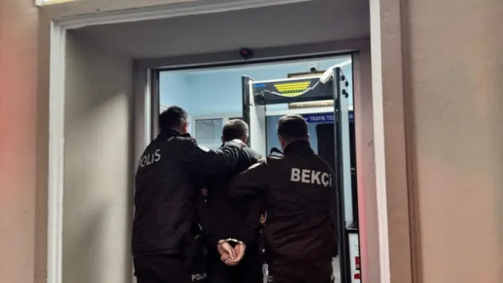 Sakarya'da uyuşturucu ve aranan şahıslara yönelik operasyon