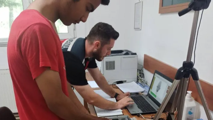 Sakarya'da yakalanan 8 göçmen kaçakçılığı organizatörü tutuklandı