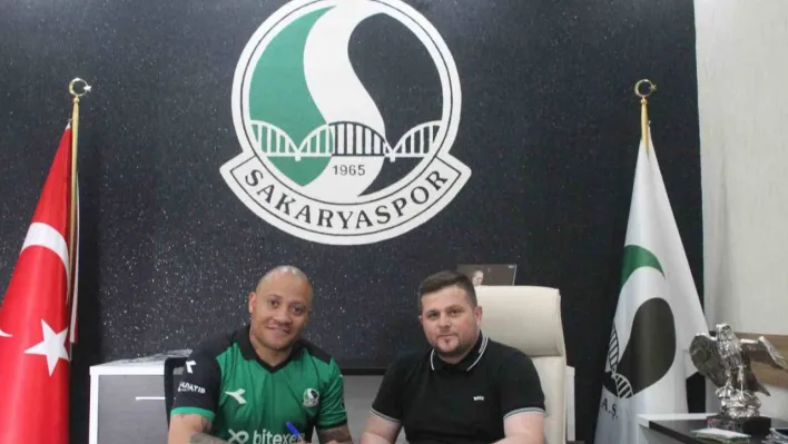 Sakaryaspor, Dino Ndlovu'yu kadrosuna kattı