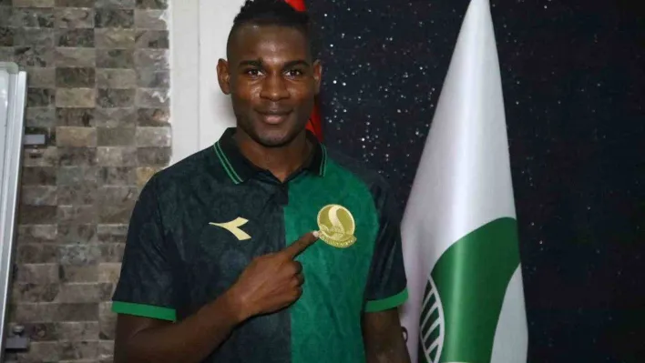 Sakaryaspor, Rashad Muhammed'i kadrosuna kattı