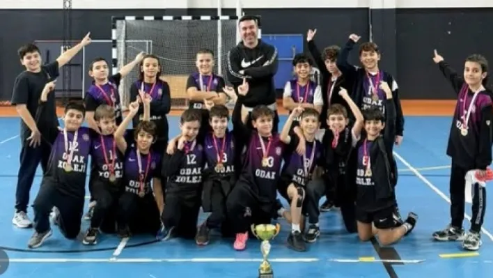 Şampiyonluk Kupası Odak Koleji'nin!