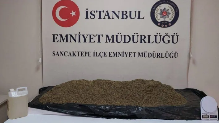 Sancaktepe'de şüpheli paket polisi alarma geçirdi: 3 kişi yakalandı