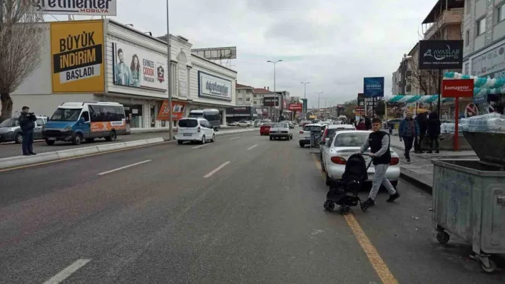 Sarhoş olduğu iddia edilen tır sürücüsü 7 aracı biçti: 1 yaralı