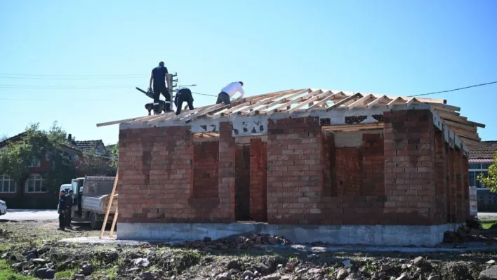 Sarımeşe'ye modern spor tesisi