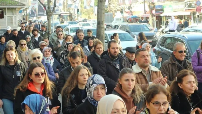 Sarıyer'de vatandaşlar Oğuz Murat Aci için yürüdü