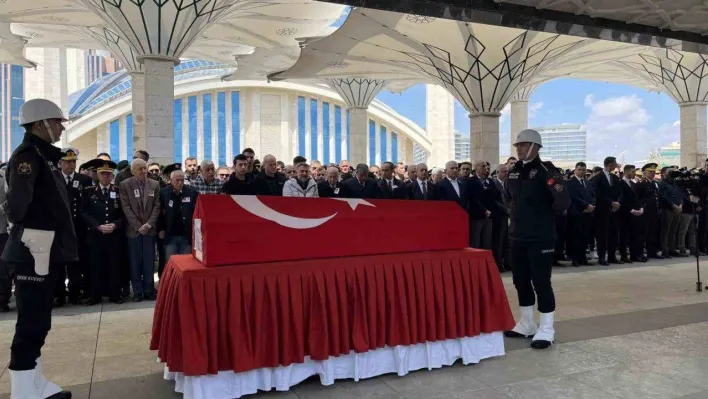 Şehit polis memuru Özgür Barçın, Ankara'da son yolculuğuna uğurlandı