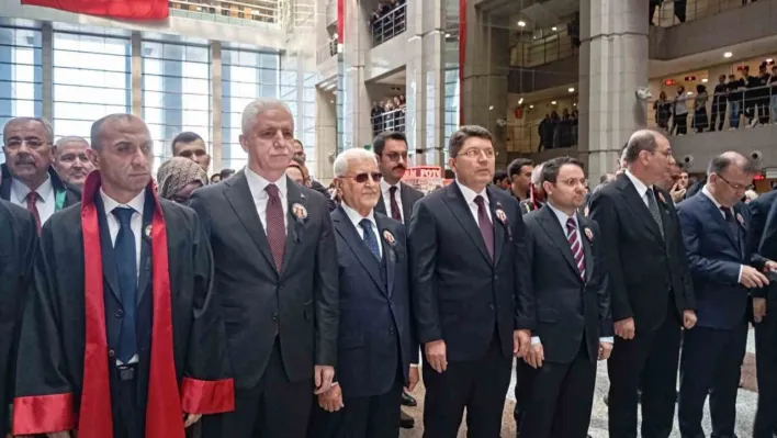 Şehit Savcı Mehmet Selim Kiraz ölümünün 10'uncu yıl dönümünde adliyede anıldı