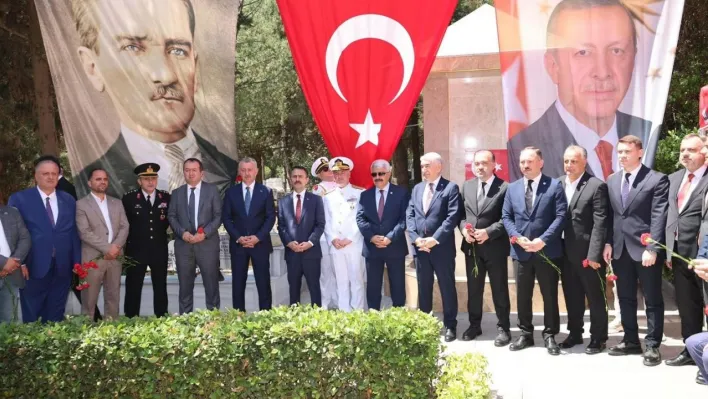 Şehitler dualarla anıldı