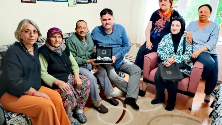 Şehrevefa grubundan yarım asırlık aşklara saygı duruşu