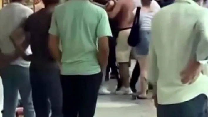 Şehrin göbeği boks ringine döndü: O anlar kamerada