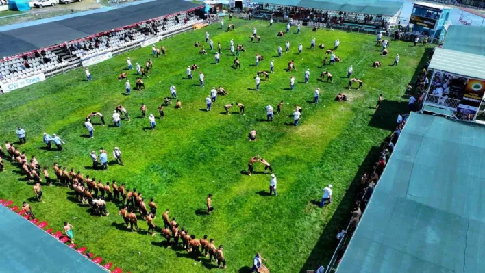Sekapark Altın Kemer Yağlı Güreşleri'nde heyecan başladı