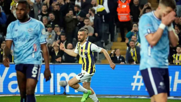 Serdar Dursun, Fenerbahçe'de 2. golüne ulaştı