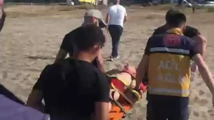 Serinlemek için suya girdi boğulma tehlikesi yaşadı