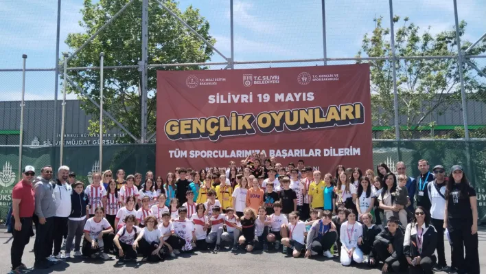 Silivri 19 Mayıs Gençlik Oyunları Kapsamında Atletizm Yarışması Tamamlandı
