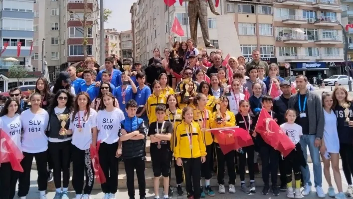 Silivri Belediyesi 19 Mayıs Gençlik Oyunları Gençlik Koşusu Tamamlandı