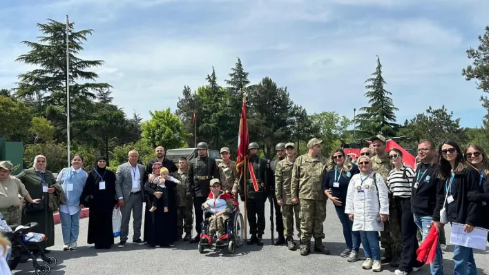 Silivri Belediyesi, Engelliler Haftası'nda Temsili Askerlik Töreni Düzenledi