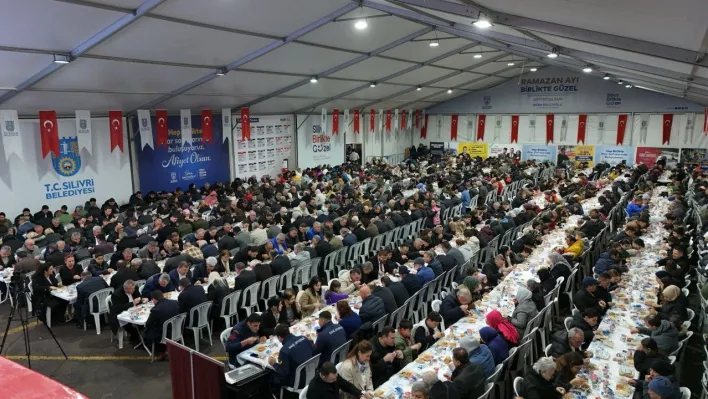 Silivri Belediyesi'nden sivil toplum kuruluşları ve yöre dernekleri başkanlarına iftar