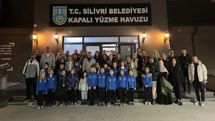 Silivri Belediyesi Spor Kulübü Yüzme Yarışmalarında Gururlandırdı!