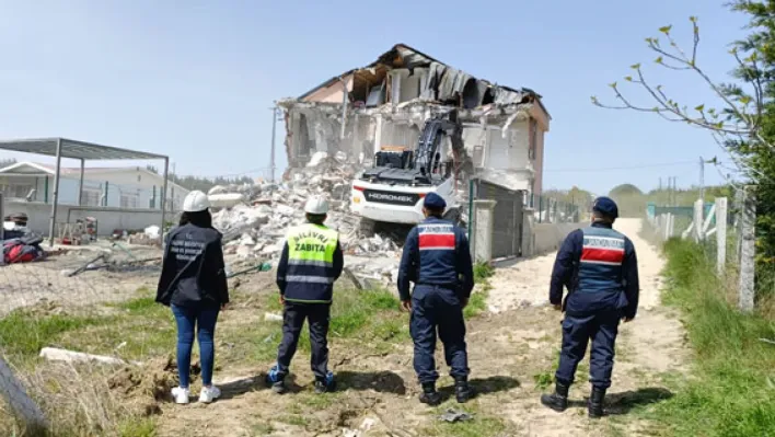 Silivri Belediyesinden kaçak yapıya geçit yok