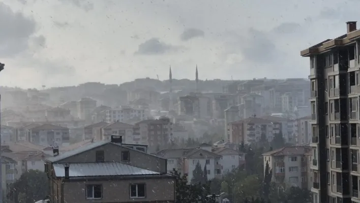 Silivri'de yağmur etkili oldu