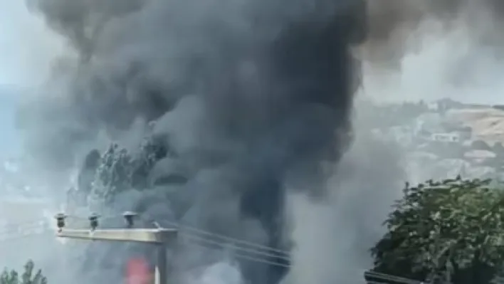 Silivri'deki otluk yangınına müdahale sürüyor