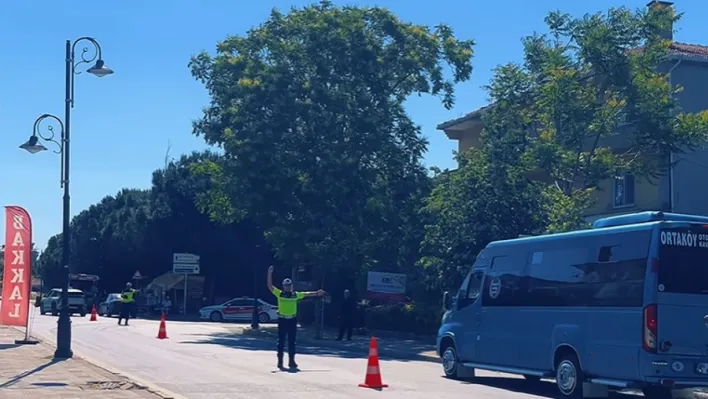 Silivri Jandarmasından Bayramda Sivil Minibüs Denetimi