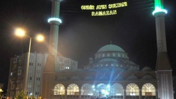 Silivri İftar ve Sahur vakitleri 2014 (Silivri İftar Saatleri İmsakiye)