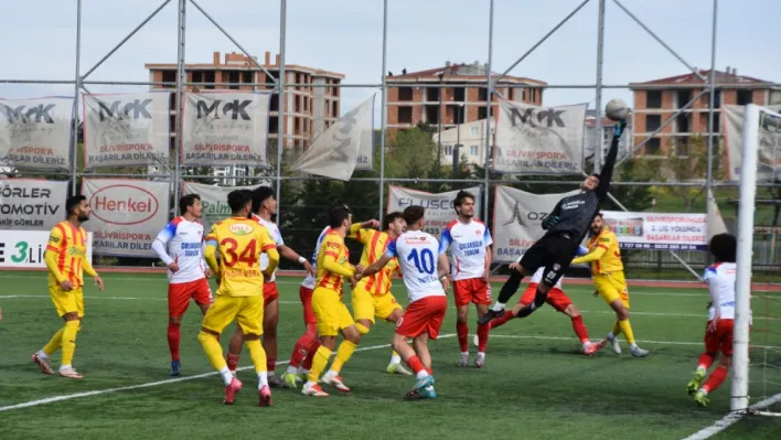 Silivrispor'a Turu Kaleci Efe Baran Getirdi: 4-3