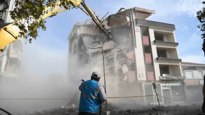 Sındırgı'da 3 ayda 17 bin deprem kaydedildi