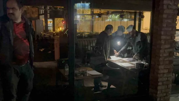 Şişli'de 25 kişinin zehirlenme şüphesiyle hastanelik olmasının ardından restoran mühürlendi