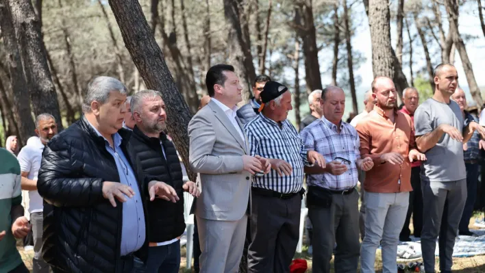 'Sofralarımıza bolluk, toprağımıza rahmet diledik'