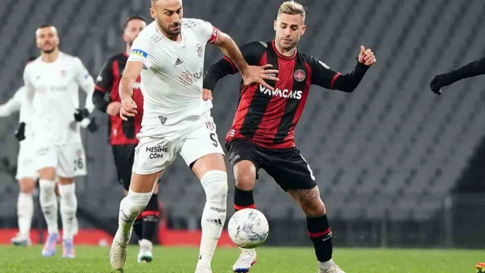 Spor Toto Süper Lig: Fatih Karagümrük: 1 - Beşiktaş: 1 (Maç sonucu)